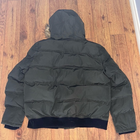 Tommy Hilfiger jacket - Picture 8 of 8